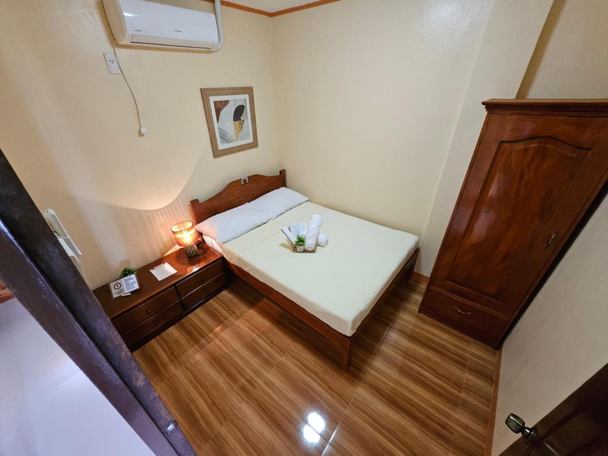 Moalboal Cay Hotell Exteriör bild